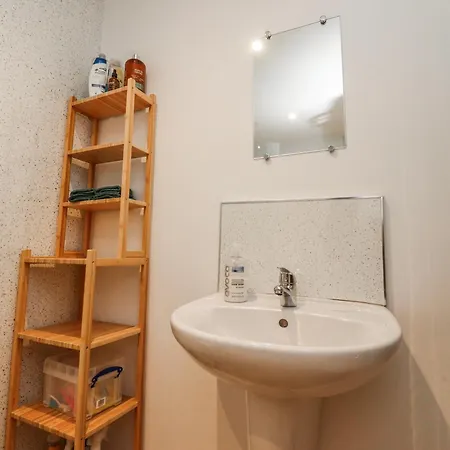 Number 7 Canalside Appartement *